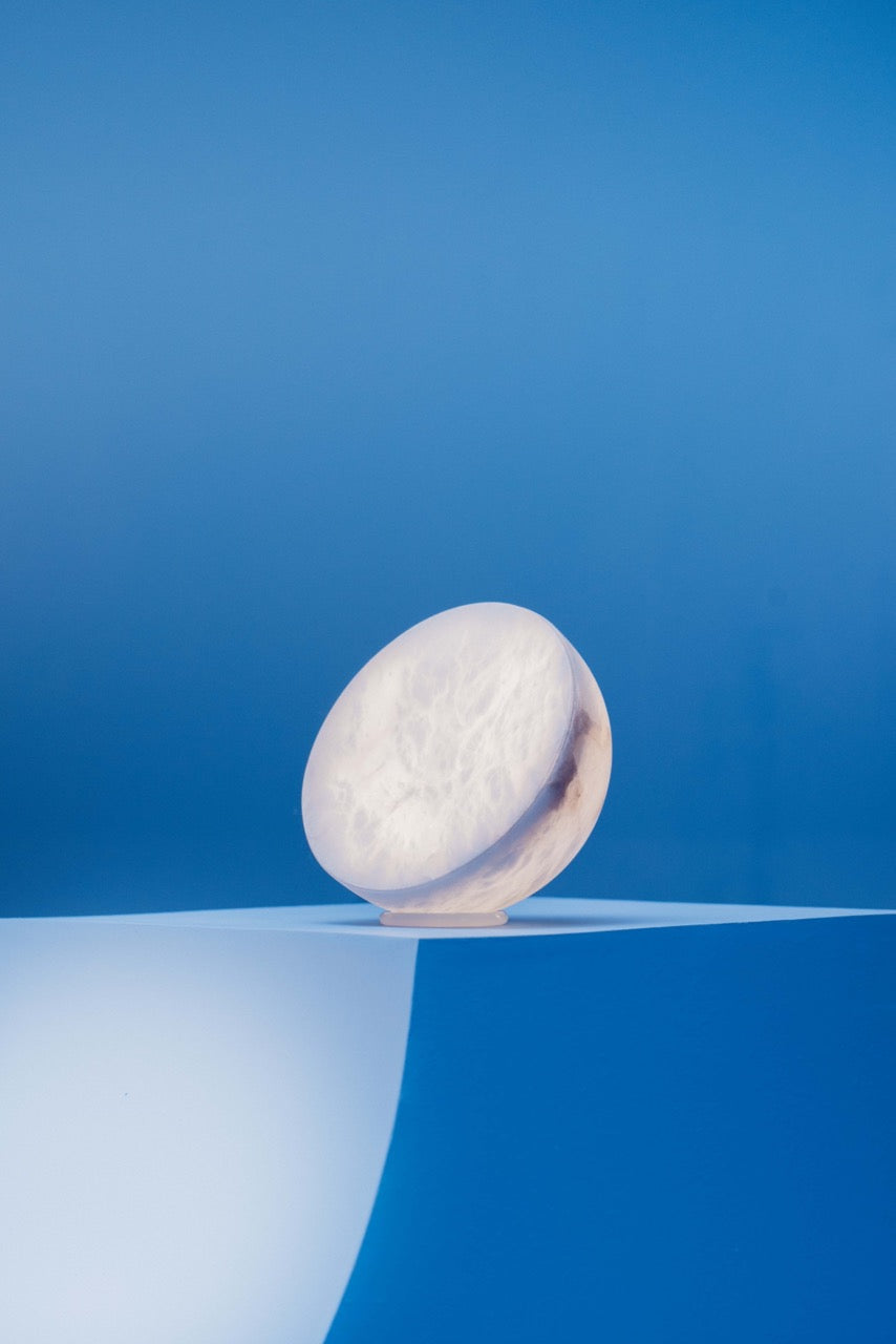 MOON SIXTEEN - SMALL