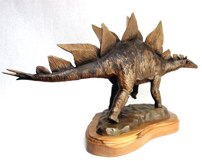 STEGOSAURUS STENOPS