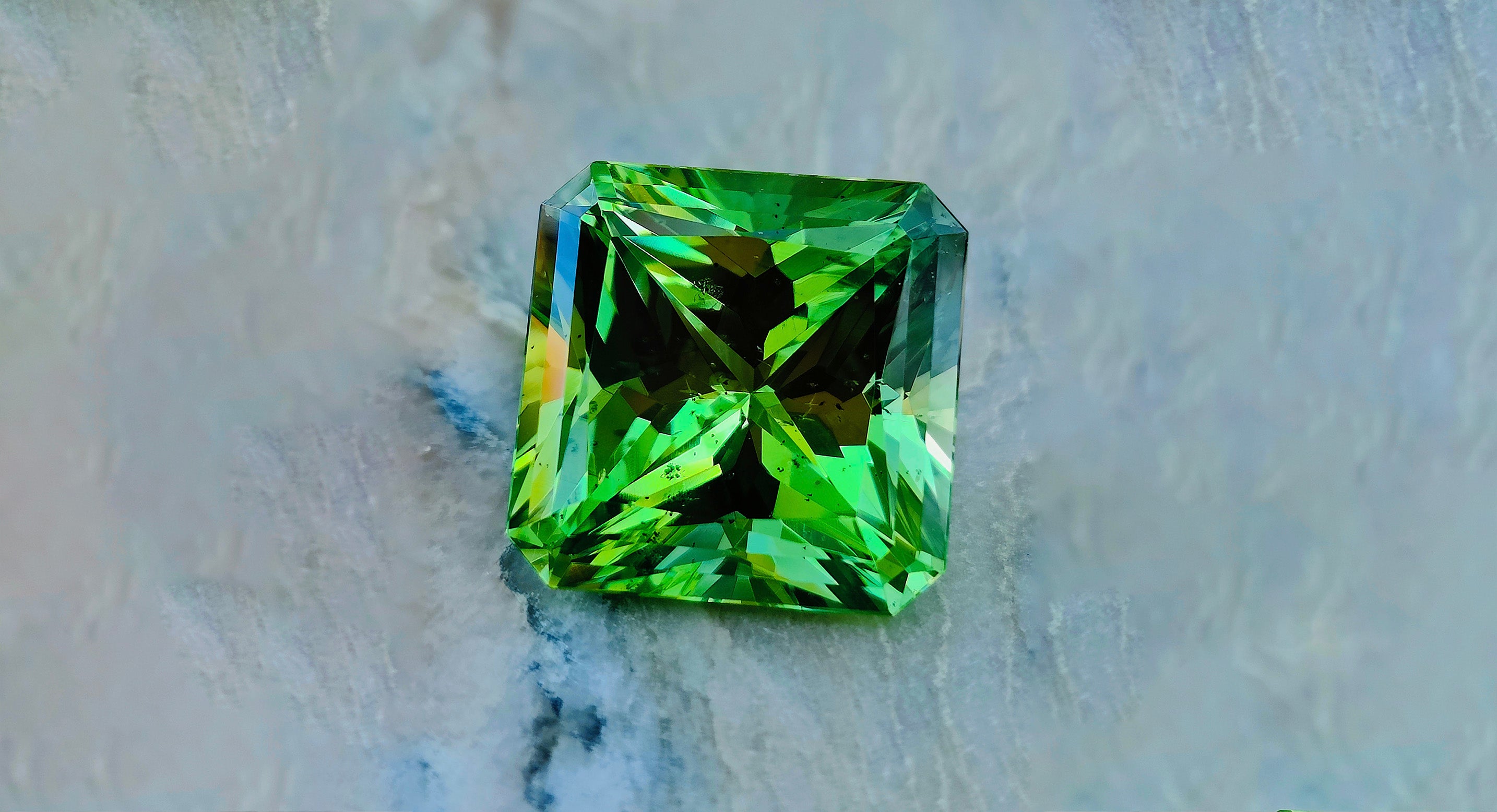 Garnets – GRANADA